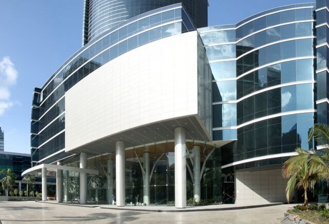 multiservice-deluxe-office-panama 2